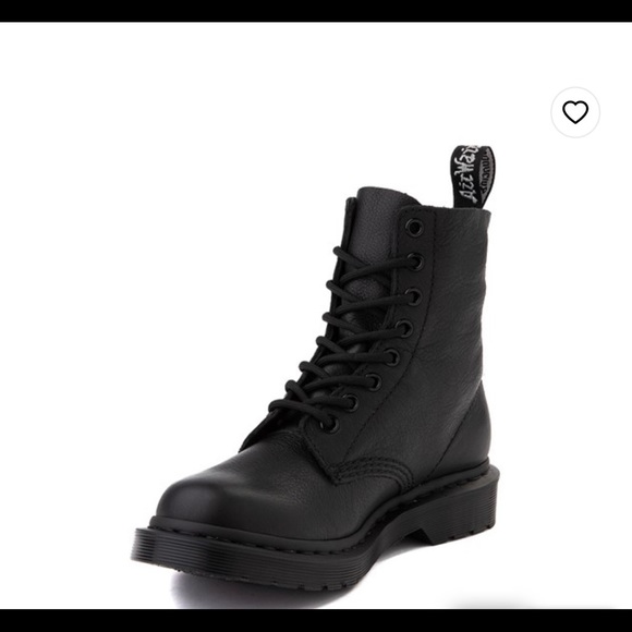 NIB  dr martens womens size 6 - Picture 9 of 9